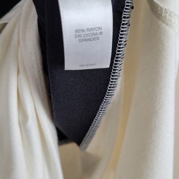 J. Jill Wearever Asymmetric Colorblock Tunic Sleeveless Black White Size SP - Picture 10 of 12